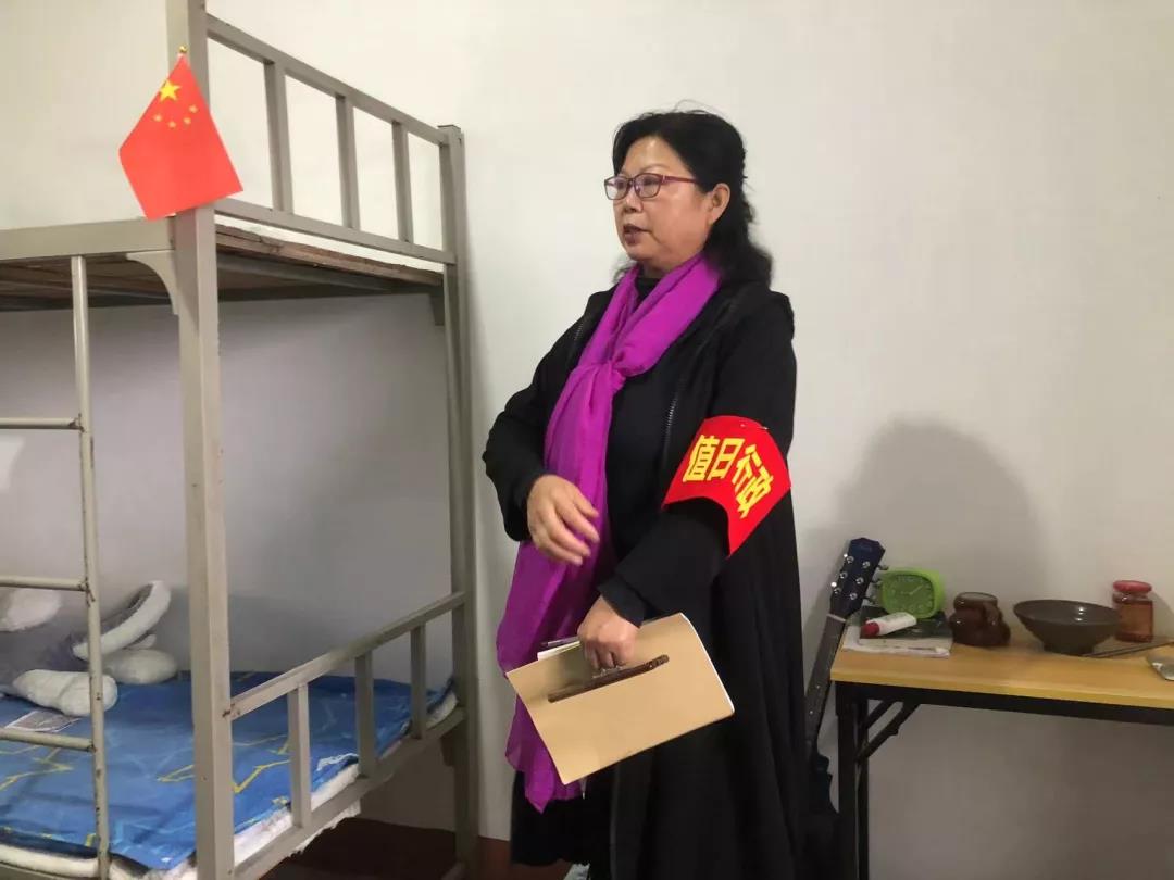 深入檢查促提升丨我校政教處開展校園教學(xué)、衛(wèi)生大檢查(圖3)